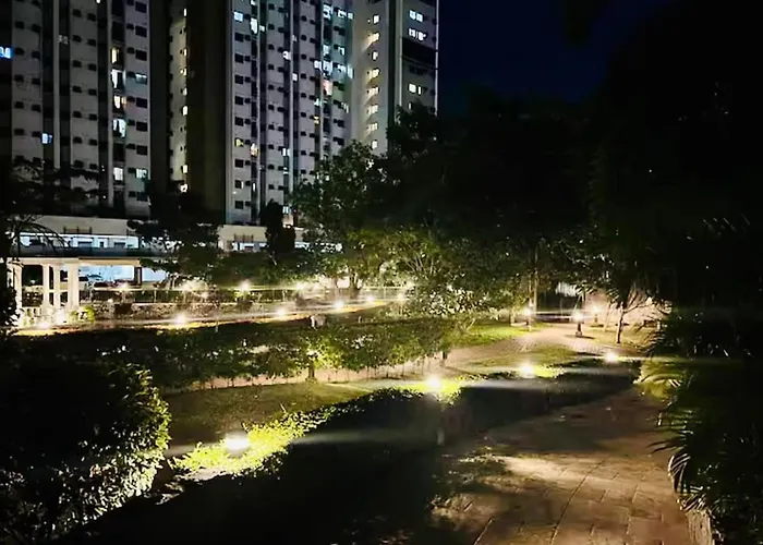 In Guest - Peaceful Retreat In - Guest With Balcony Cebu