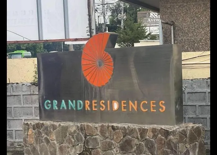 In Guest - Peaceful Retreat In - Guest With Balcony Cebu