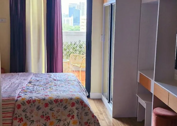 In Guest - Peaceful Retreat In - Guest With Balcony Gjestgiverier *