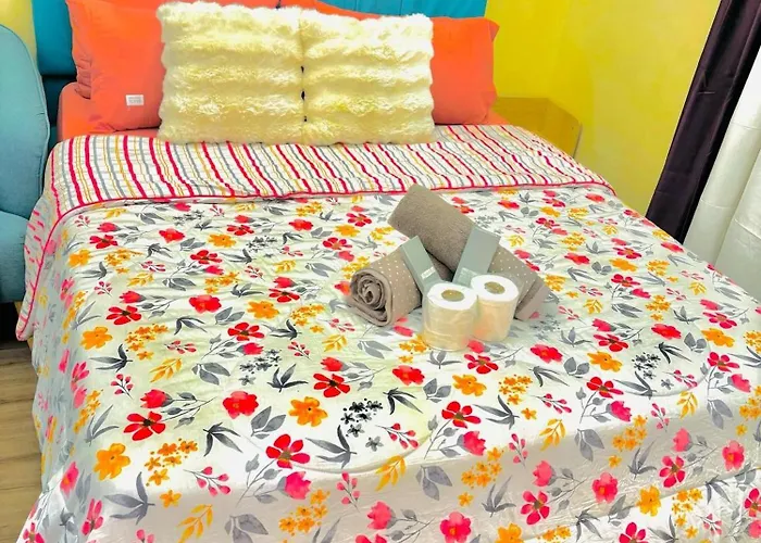 In Guest - Peaceful Retreat In - Guest With Balcony Cebu
